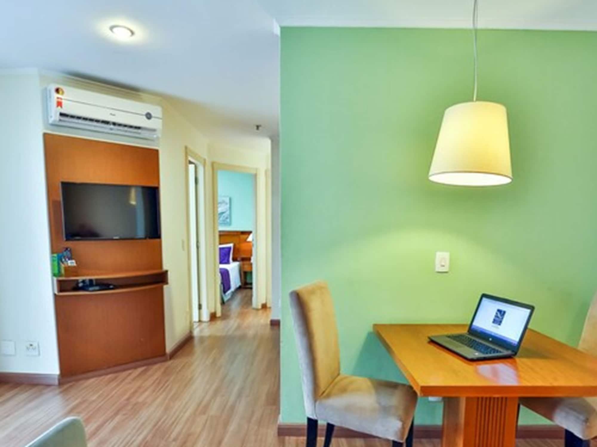 Quality Suites Vila Olimpia San Paolo Esterno foto