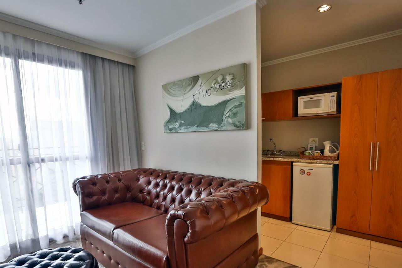 Quality Suites Vila Olimpia San Paolo Esterno foto